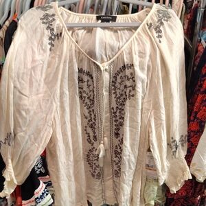Cream Embellished Tunic with 3/4 Sleeves